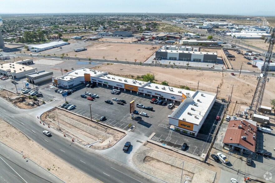 More Photos Of 14010 Horizon Blvd, Horizon City General Retail For Lease
