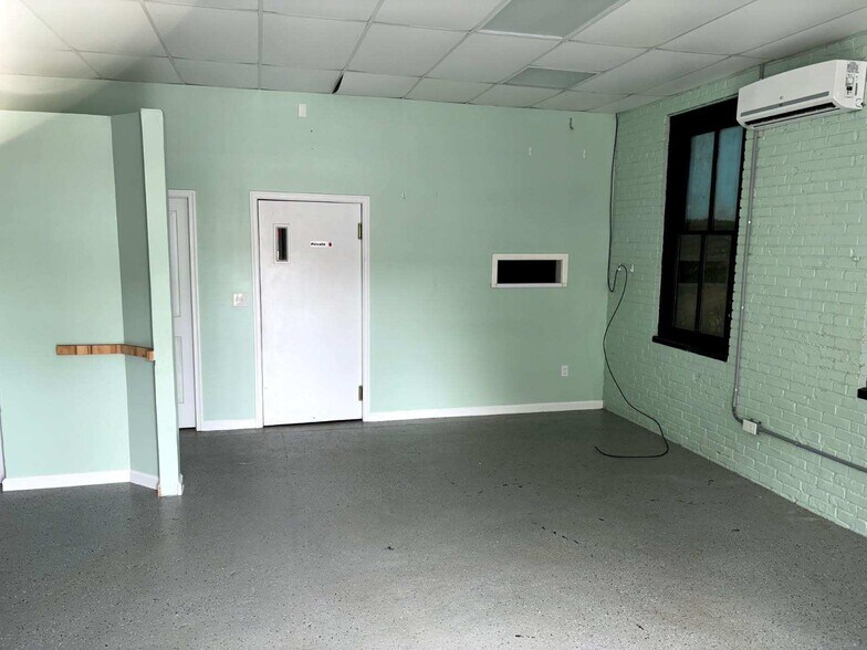 More Photos Of 26 Main Street, Mathews General Retail For Sale