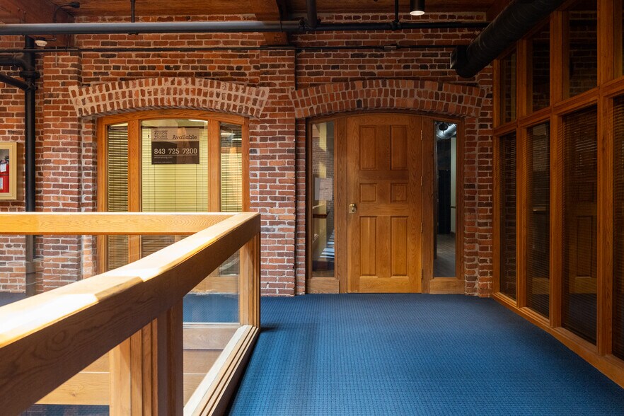 More Photos Of 171 Church St, Charleston Office For Lease