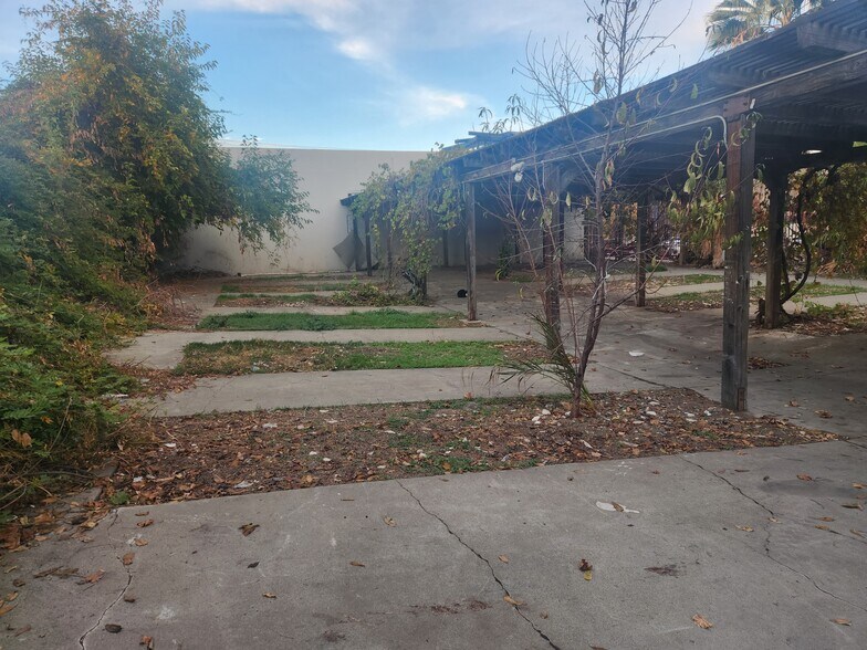 More Photos Of 7145 Watt Ave, North Highlands Land For Lease