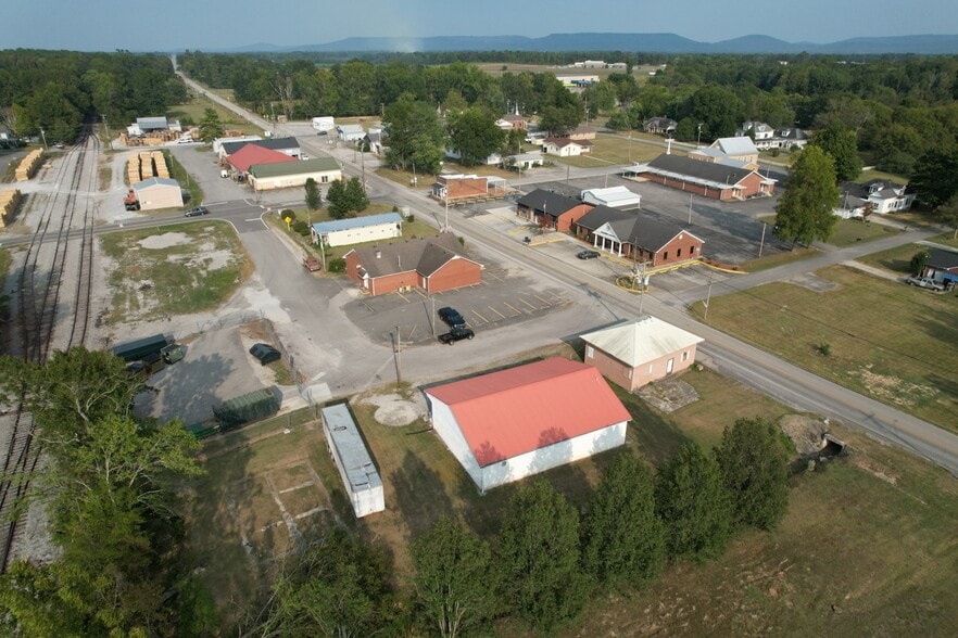 More Photos Of 101 Short st, Morrison Storefront Retail Office For Sale