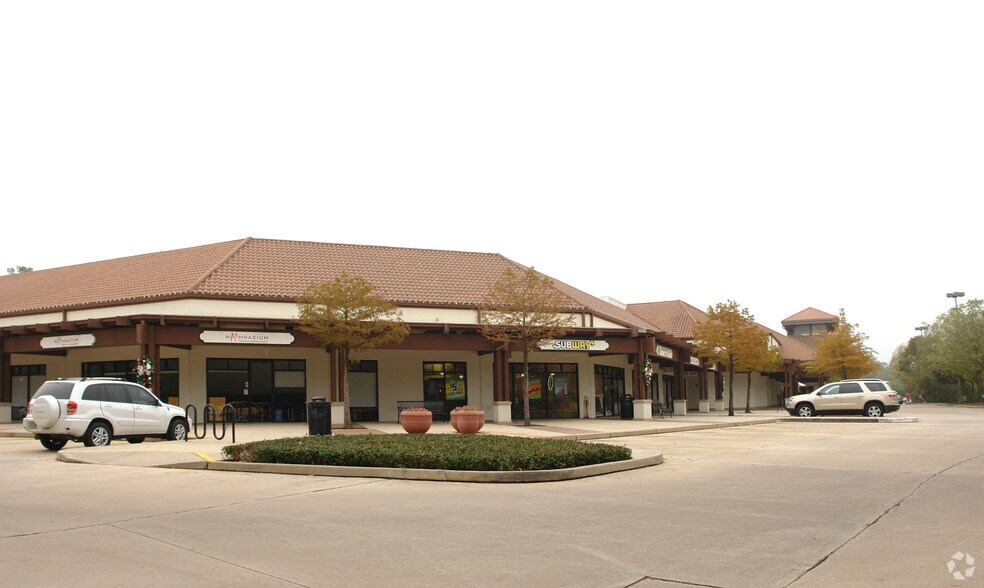 More Photos Of 4775 W Panther Creek Dr, The Woodlands Freestanding For Lease