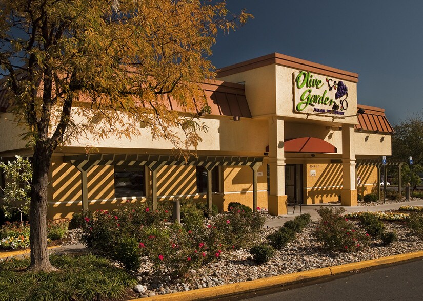 More Photos Of 3490-3556 S Jefferson St, Falls Church General Retail For Lease