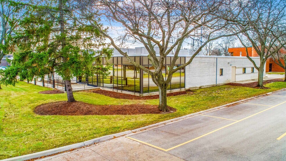 More Photos Of 480 Central Ave, Northfield Medical For Lease