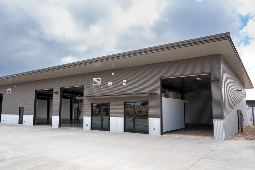 More Photos Of 1900 S Cranes Mill Rd, New Braunfels Unknown For Lease