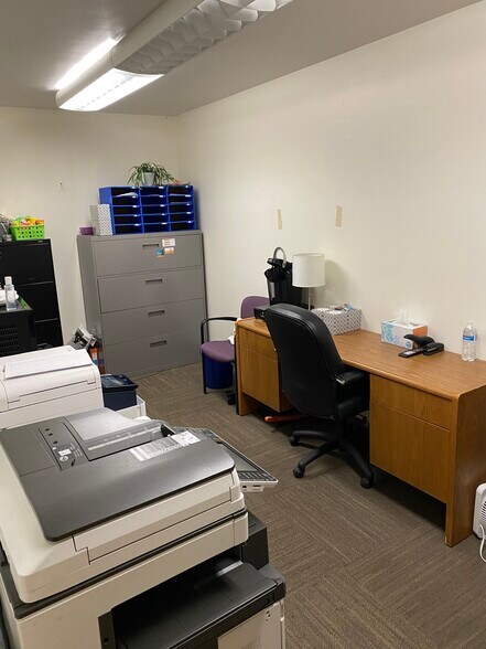 More Photos Of 3122 Poinsetta Dr, Colorado Springs Schools For Lease