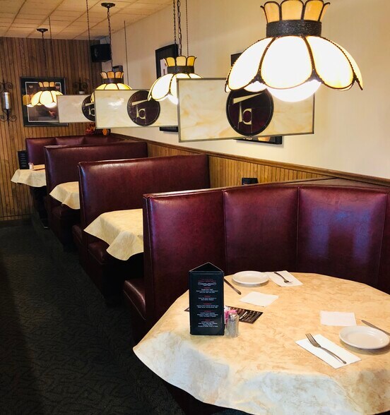 More Photos Of 2904 45th St, Highland Freestanding For Sale