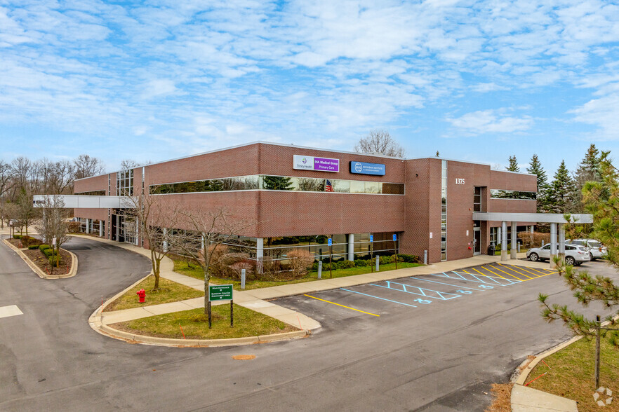 Primary Photo Of 1375 S Lapeer Rd, Lake Orion Medical For Lease