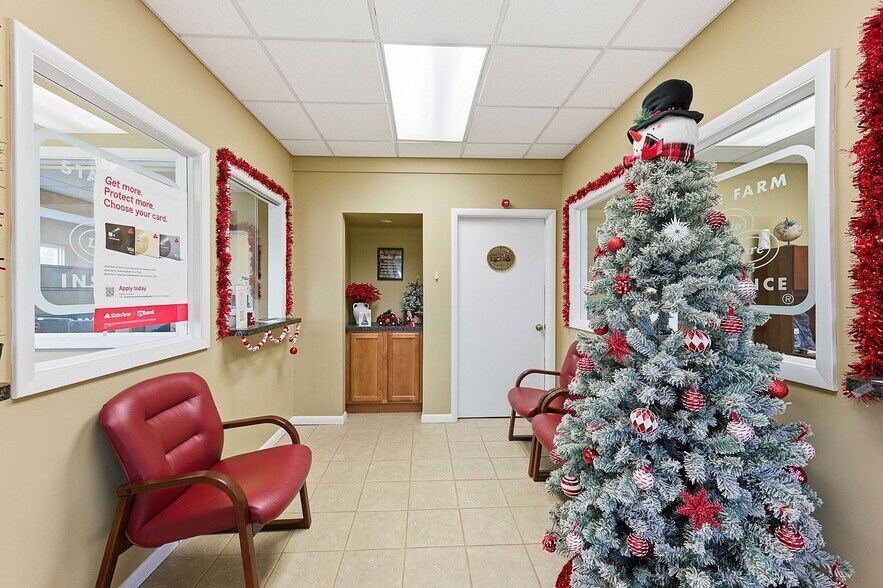 More Photos Of 1030 Main St, Milford Office For Sale