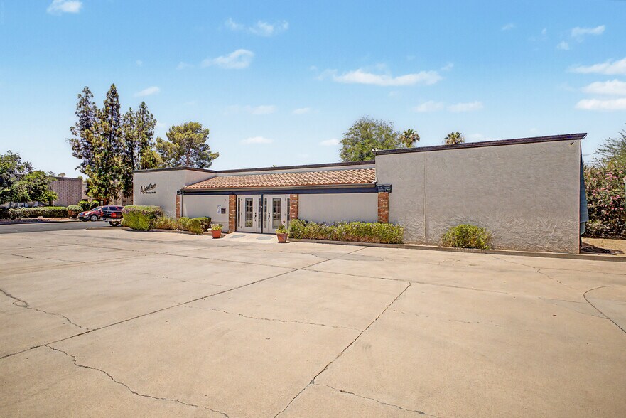 More Photos Of 7506 E Monterey Way, Scottsdale Office For Sale