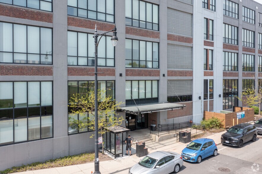 More Photos Of 1340 S Damen Ave, Chicago Medical For Lease