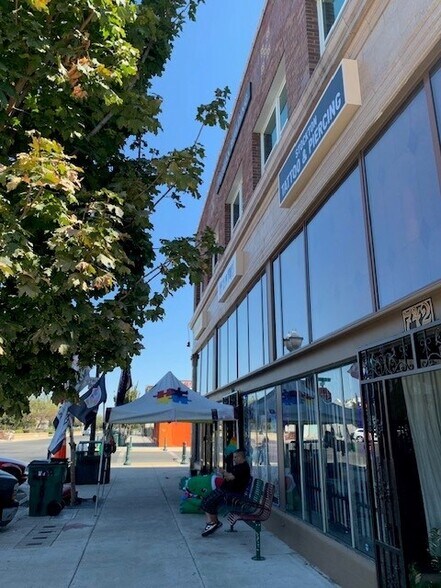 More Photos Of 47 N Grant St, Stockton Storefront Retail Residential For Sale