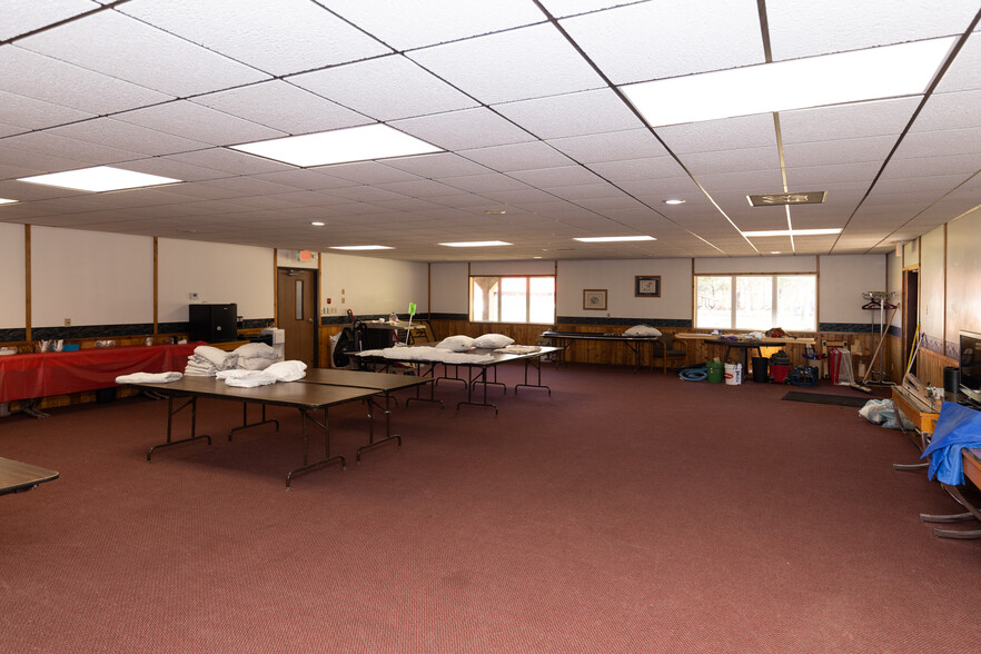 More Photos Of 9966 N State Road 27, Hayward Hotel For Sale