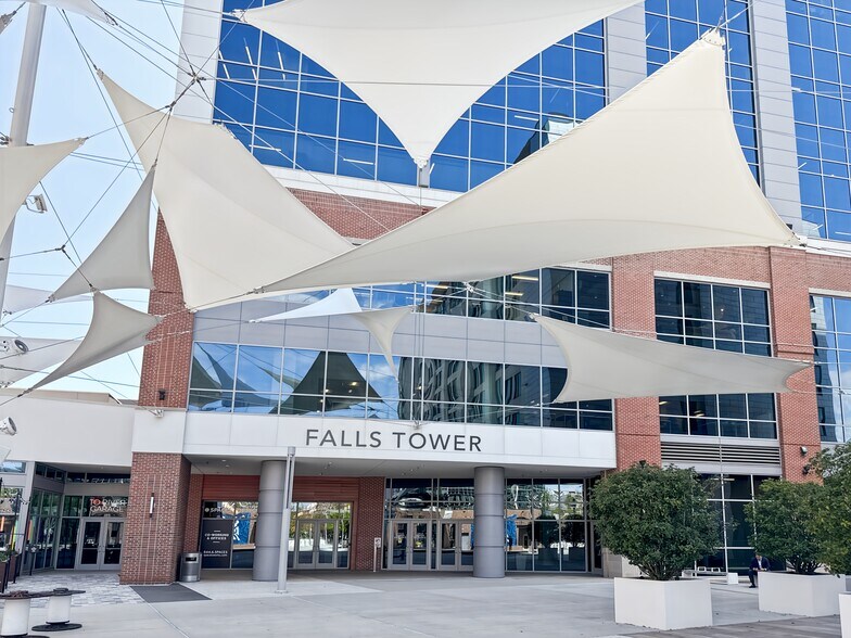 More Photos Of 355 S Main St, Greenville Coworking Space