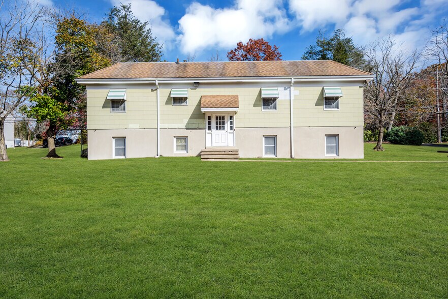 More Photos Of 2807 Hurley Pond Rd, Wall Township Office For Sale