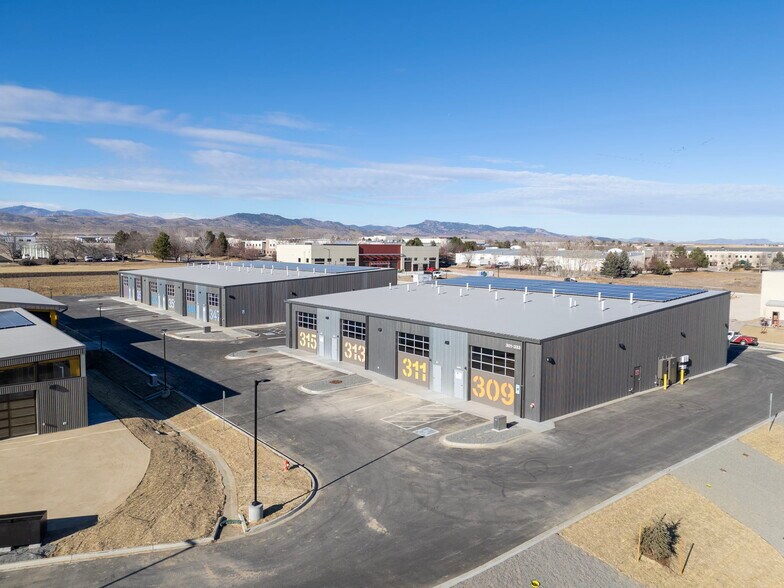 More Photos Of 301-357 W 65th St, Loveland Warehouse For Lease