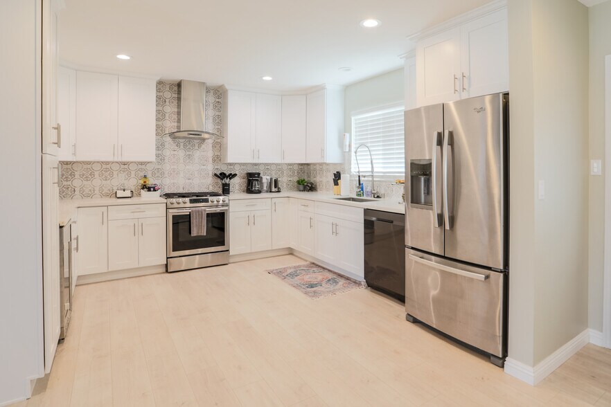 More Photos Of 1227 E Grovecenter St, West Covina Specialty For Sale