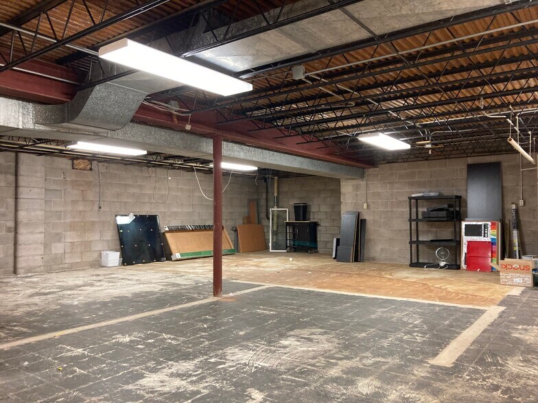 More Photos Of 1522 Superior St E, Duluth Medical For Sale