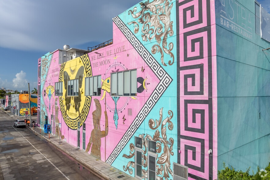 More Photos Of , Miami Unknown For Sale