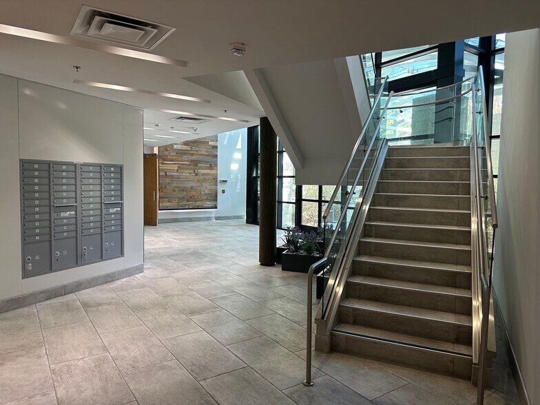 More Photos Of 1470 Valley Vista Dr, Diamond Bar Office For Sale