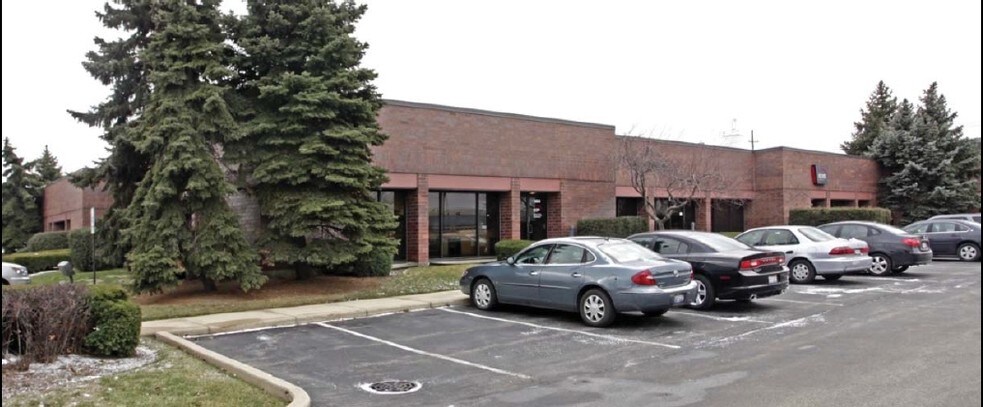 More Photos Of 1450-1484 Elmhurst Rd, Elk Grove Village Unknown For Lease
