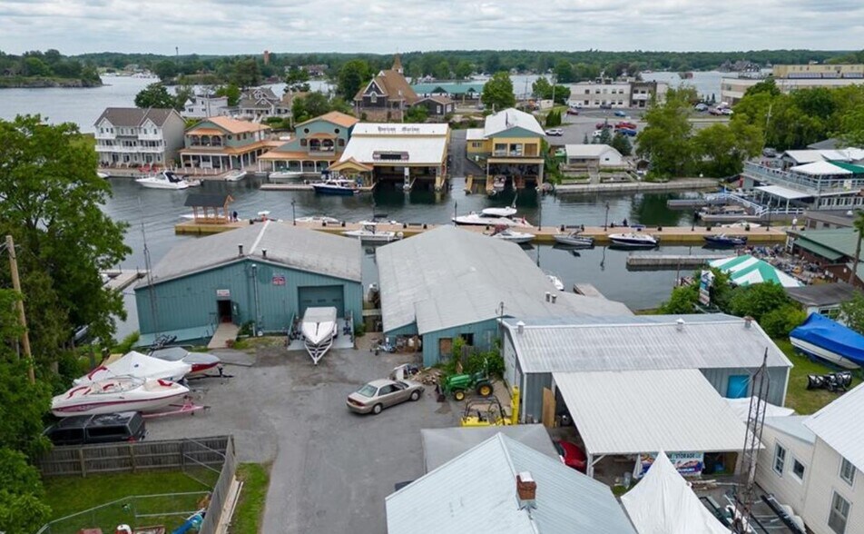 More Photos Of 16 Bethune St, Alexandria Bay Marina For Sale