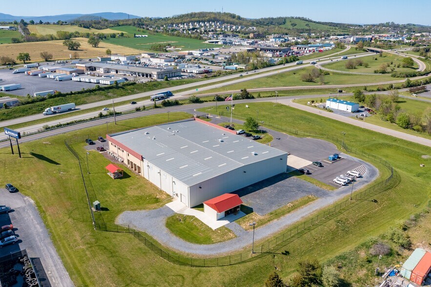 More Photos Of 3900 Early Rd, Harrisonburg Distribution For Lease