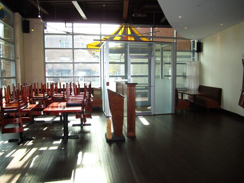 More Photos Of 19-21 N Water St, Norwalk General Retail For Sale