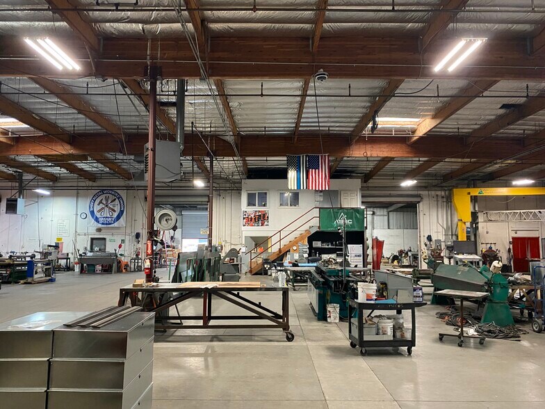 More Photos Of 3850 Happy Ln, Sacramento Warehouse For Sale