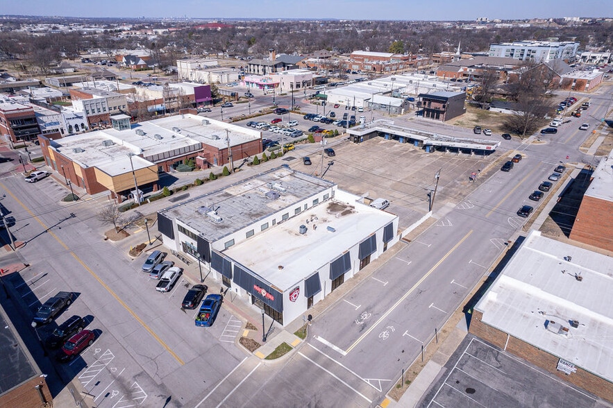 More Photos Of 120 E Commercial St, Broken Arrow Storefront Retail Office For Sale