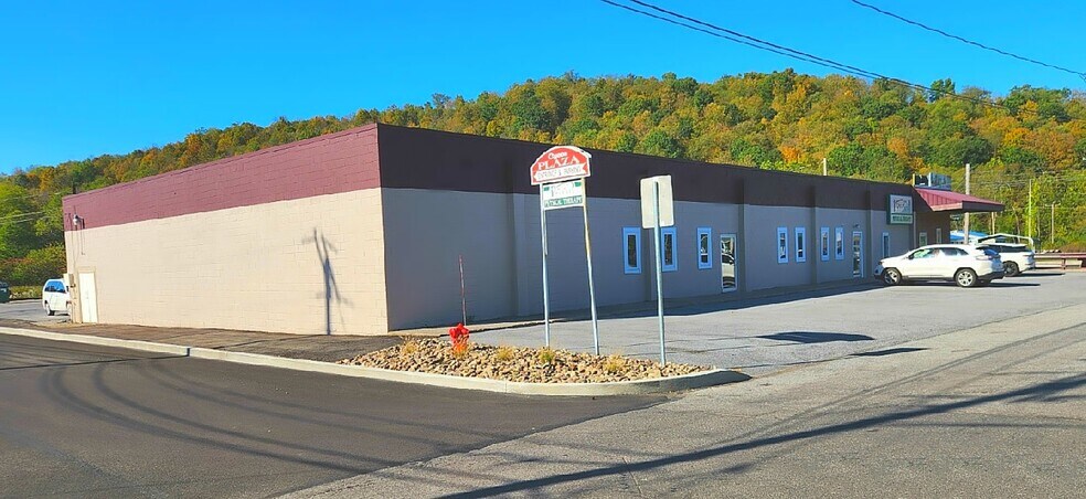 Primary Photo Of 900 Orange Ave, Portage Office For Lease