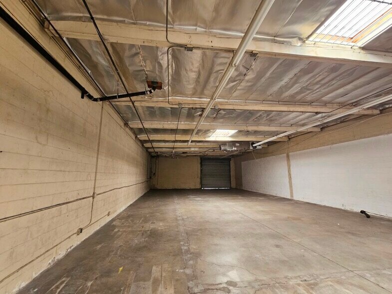 More Photos Of 1230 Hooper Ave, Los Angeles Warehouse For Sale