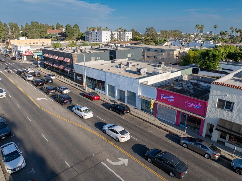 More Photos Of 7970-7972 Melrose Ave, Los Angeles Storefront For Lease