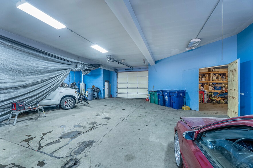 More Photos Of 2820-2824 Bailey Ave, Buffalo Freestanding For Sale