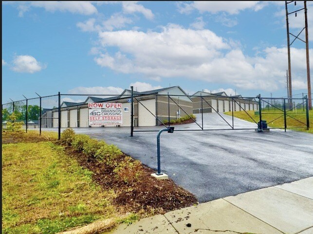 More Photos Of 1000 Lauderdale Dr, Nicholasville Self Storage For Sale