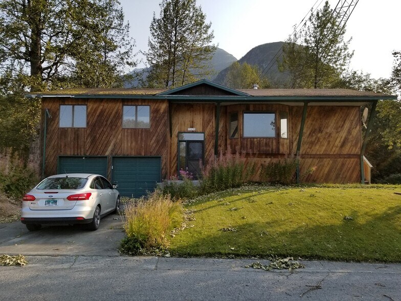 More Photos Of 132 Bremner St, Valdez Land For Sale