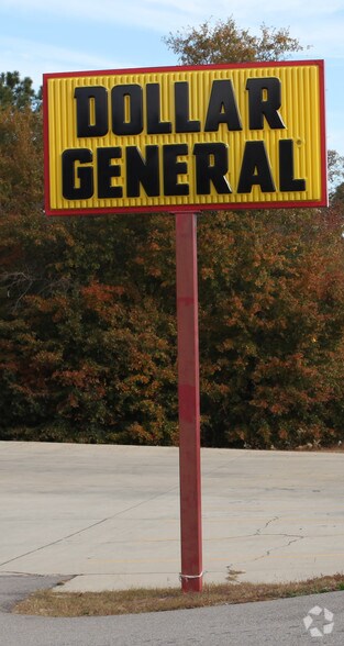 More Photos Of 1090 S Main St, South Congaree Freestanding For Sale