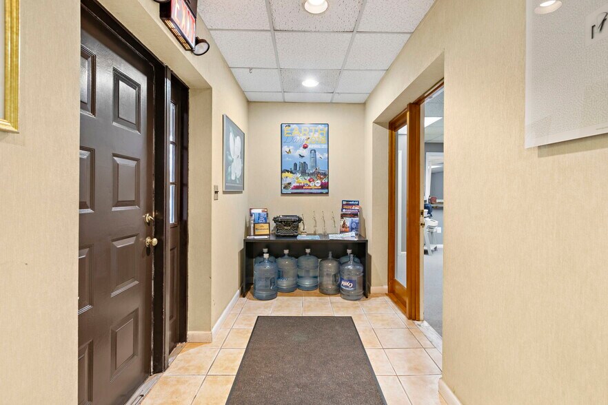 More Photos Of 854 8th St, Secaucus Office For Sale