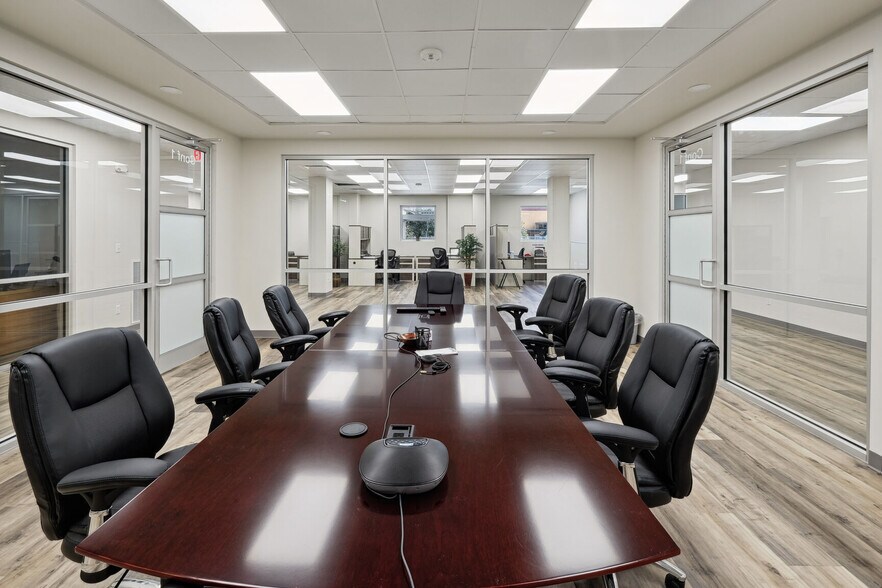 More Photos Of 8321 Lafitte Ct, Chalmette Medical For Sale