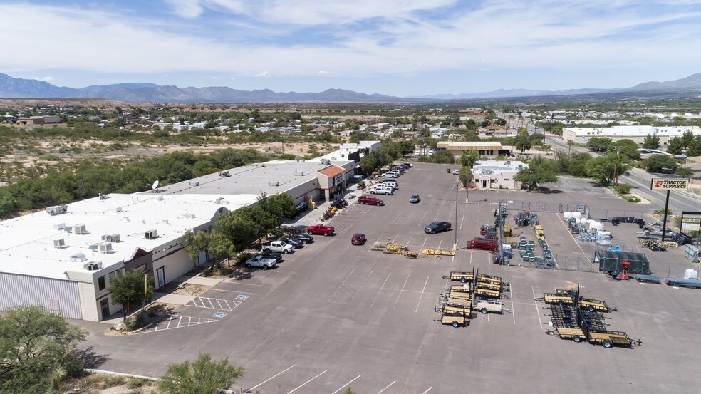 More Photos Of 306-362-362 S Ocotillo Ave, Benson Storefront Retail Office For Sale