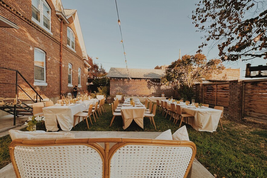 More Photos Of 139 SW I St, Grants Pass Specialty For Sale