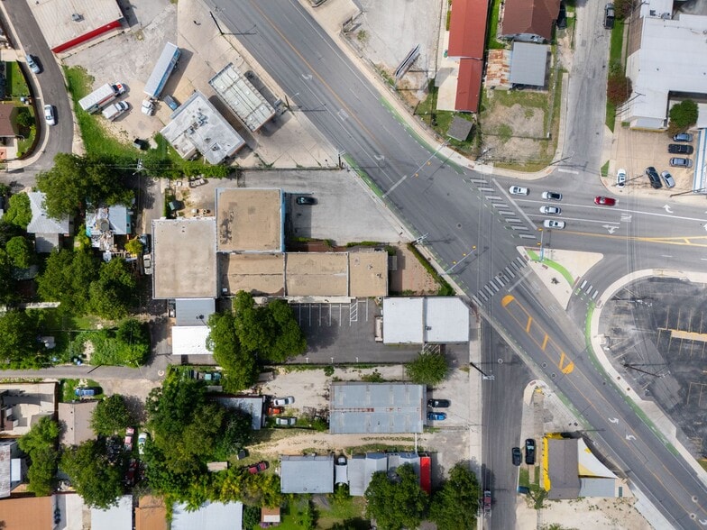 More Photos Of 154 Fredericksburg Rd, San Antonio Office For Lease