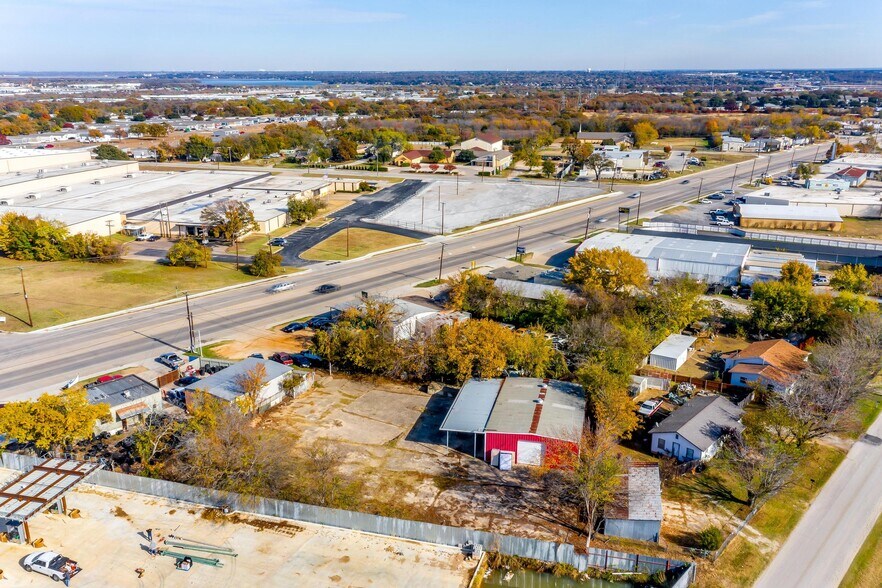 More Photos Of 4140 Mansfield Hwy, Forest Hill Warehouse For Sale