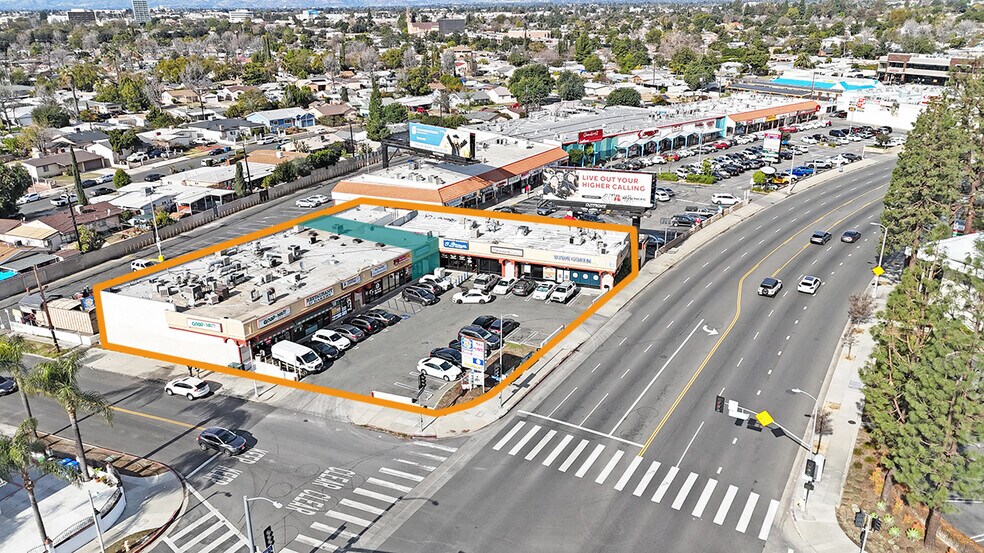 More Photos Of 8205 Woodman Ave, Panorama City Service Station For Lease