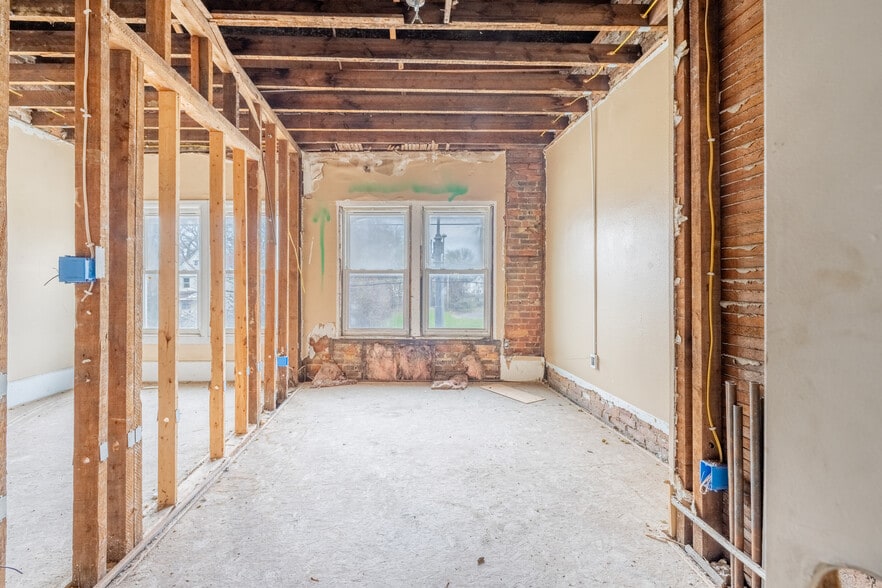 More Photos Of 6928 Superior Ave, Cleveland Apartments For Sale