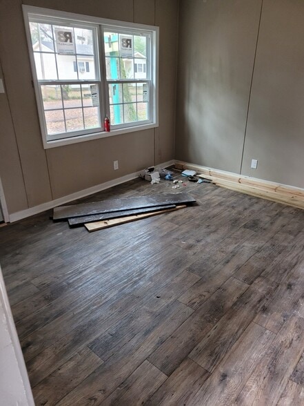 More Photos Of , Batesville Unknown For Sale