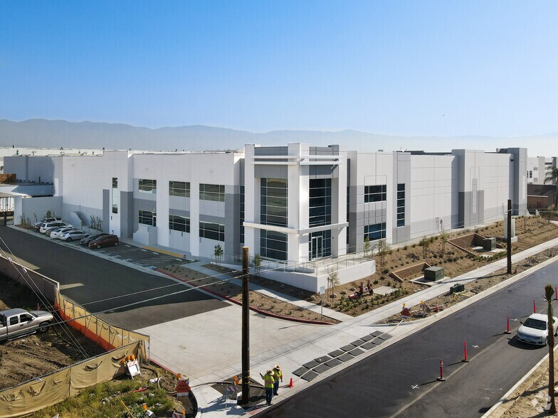 Primary Photo Of 2646 W Base Line Rd, Rialto Distribution For Lease