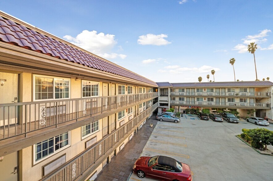 More Photos Of 2156 E Colorado Blvd, Pasadena Hotel For Sale