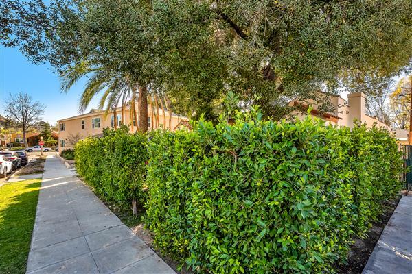 More Photos Of 609 Corwin Ave, Glendale Multifamily For Sale