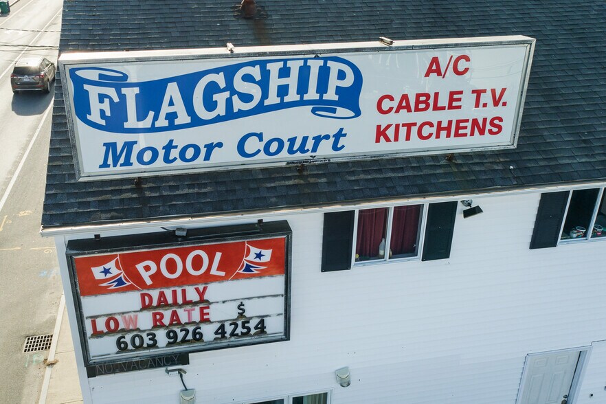 More Photos Of 198 Ashworth Ave, Hampton Hotel For Sale